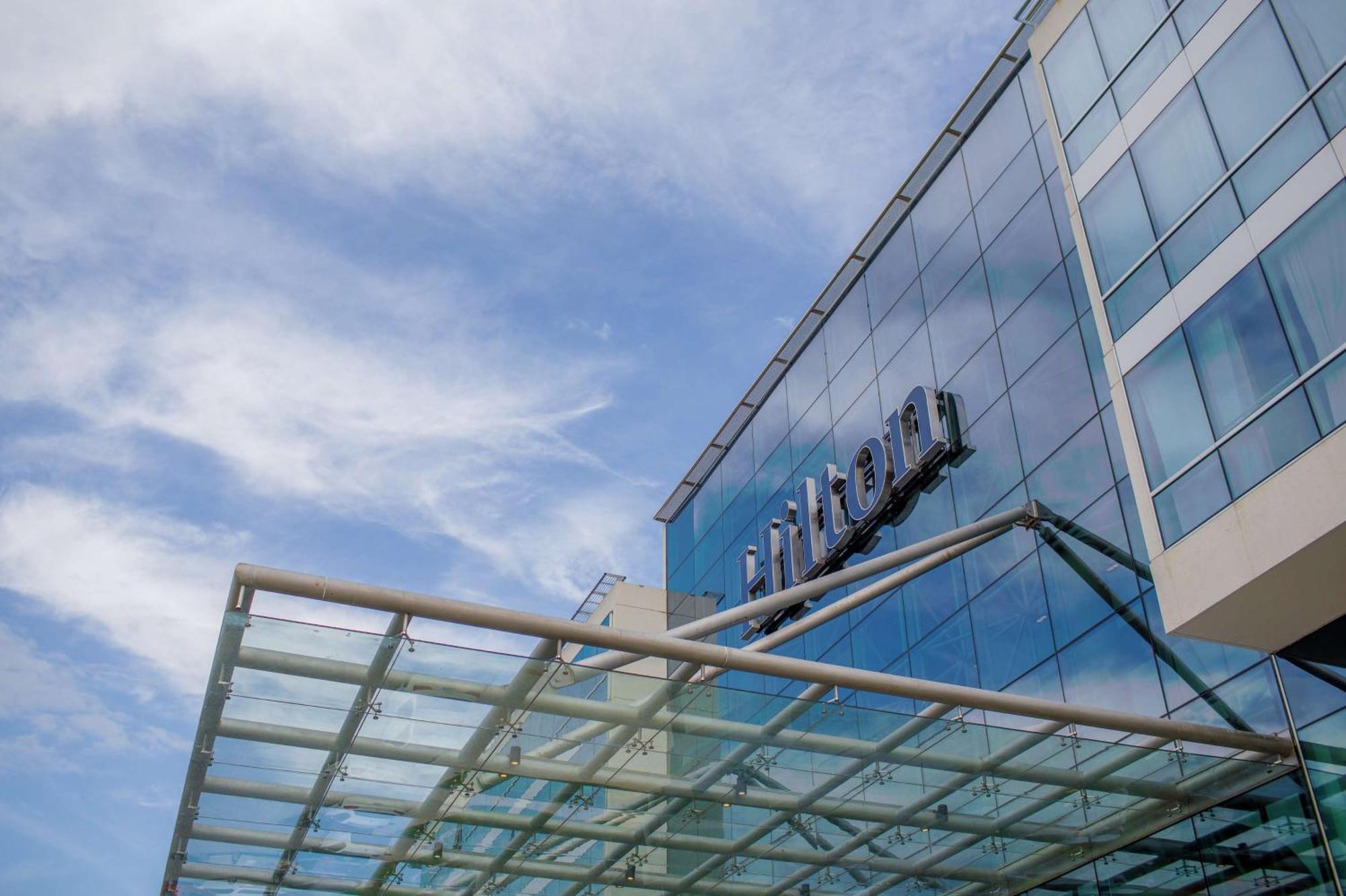 Hilton Pilar Hotell Exteriör bild